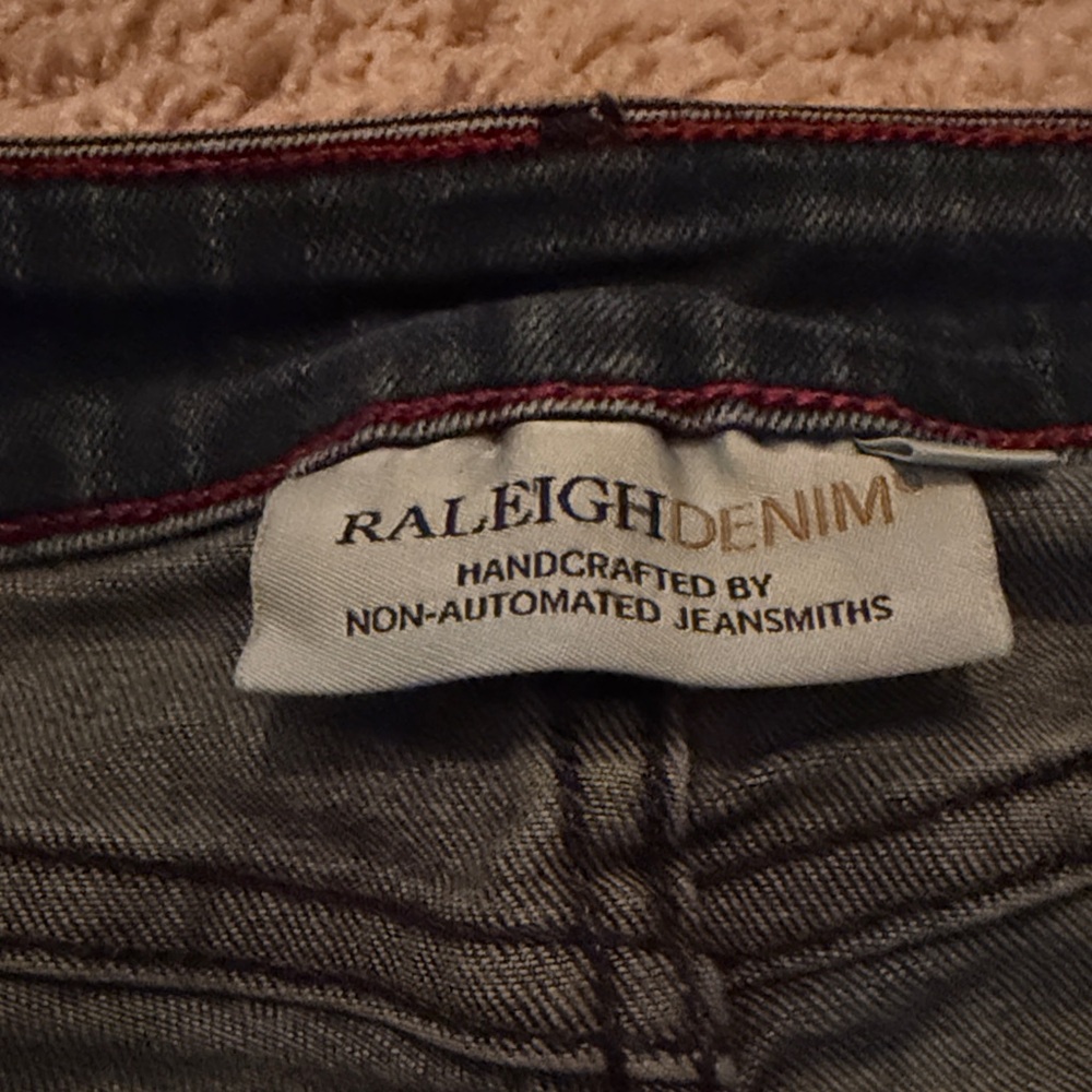 Dark Blue Women's Skinny Jeans - Picture 2 of 6